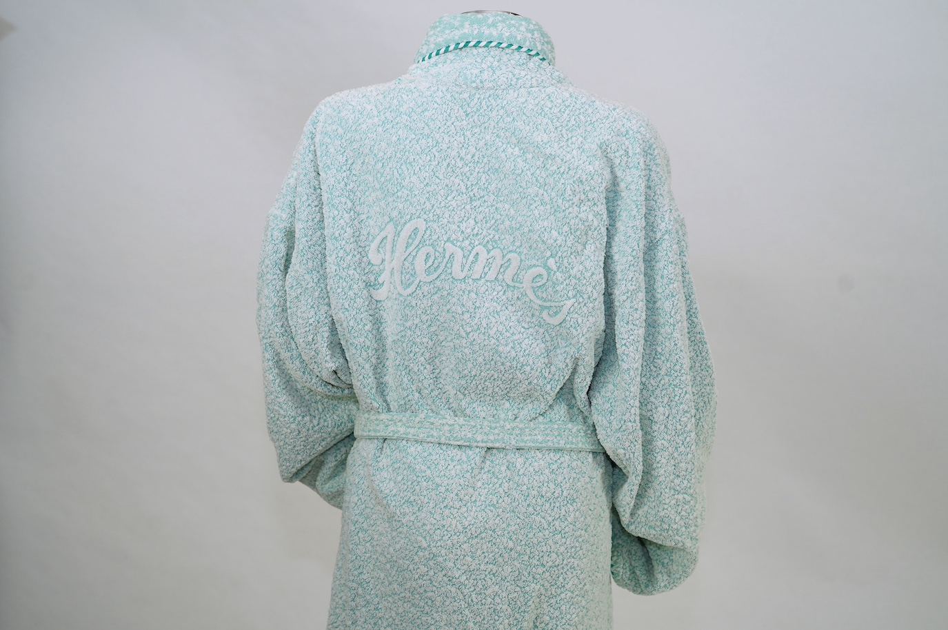 A Hermes bathrobe, with original box, size XL